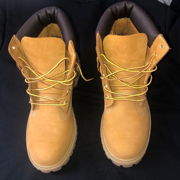 Timbs - Picture 2 of 3